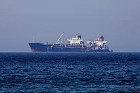 شركات هندية تسدد ثمن النفط الإيراني باليوان الصيني