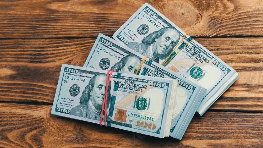 ارتفاع ملحوظ في أسعار صرف الدولار ببغداد: الـ 100 دولار تقترب من حاجز 157 ألف دينار