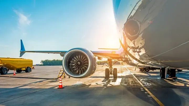 Warnings of an Imminent "Aviation Winter": Jet Fuel Shortage Threatens Global Flight Suspension Within 6 Weeks