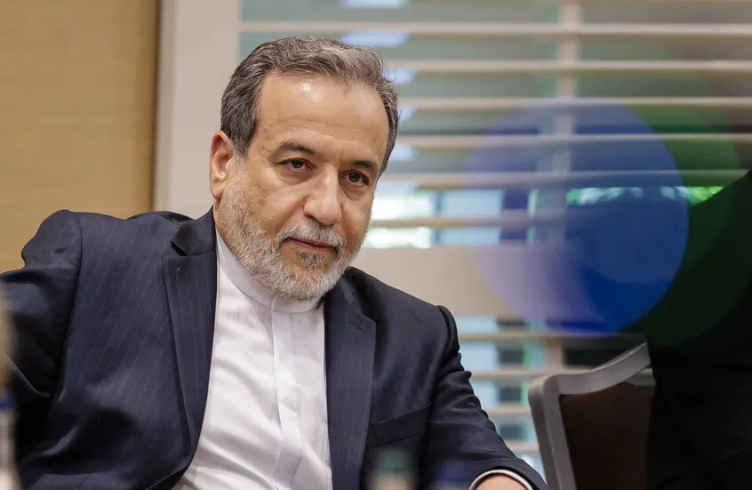 Araghchi Begins Tour of Pakistan, Oman, and Russia to Coordinate on Rapid Regional Developments