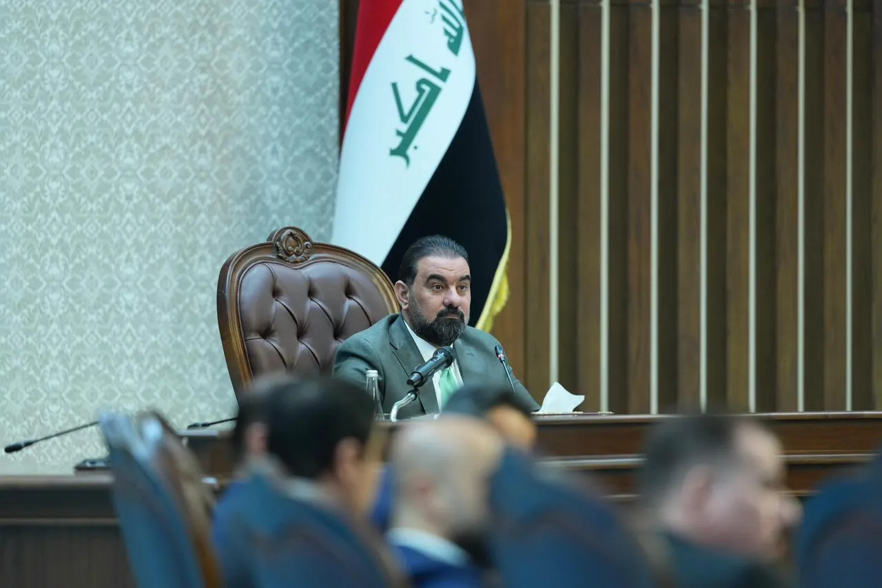 Speaker of Parliament Directs "Immediate" Release of Suspended Salaries for Martyrs and Wounded, Forming Monitoring Committee