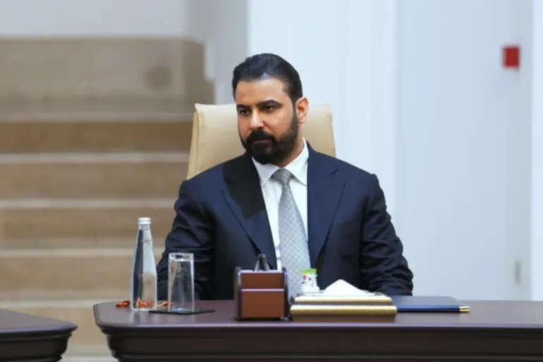 Sheikh Mohammed bin Rashid Extends Wishes for Iraq's Security and Prosperity to PM Al-Zaidi