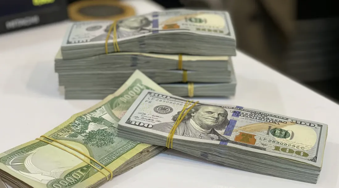 صرف الدولار: 154.250 ديناراً لمئة دولار