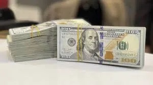 أسعار صرف الدولار تستقر عند 155 ألف دينار في العراق