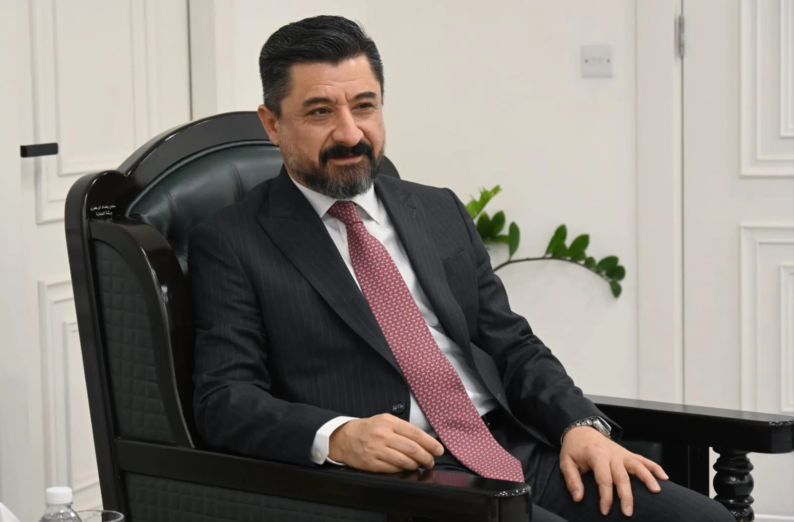 وزير العدل يوجه بتدوير شامل للمنفذين العدول ببغداد وتطوير البنى التحتية