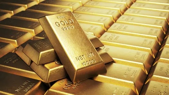 تراجع أسعار الذهب وسط ارتفاع الدولار وتوقعات رفع الفائدة الأمريكية
