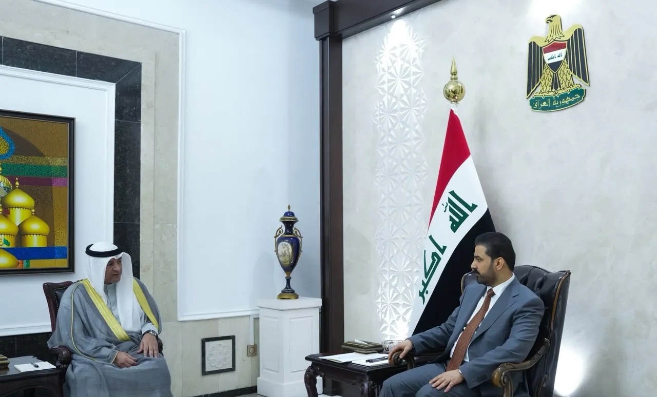 رئيس الوزراء يؤكد حرص الحكومة على تعزيز العلاقات مع دول الخليج كعمق عربي للعراق