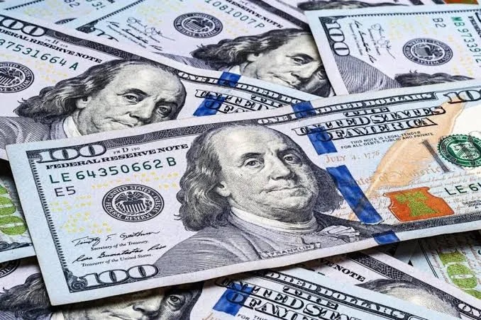 Iraqi Markets Witness New Rise in Dollar Exchange Rates