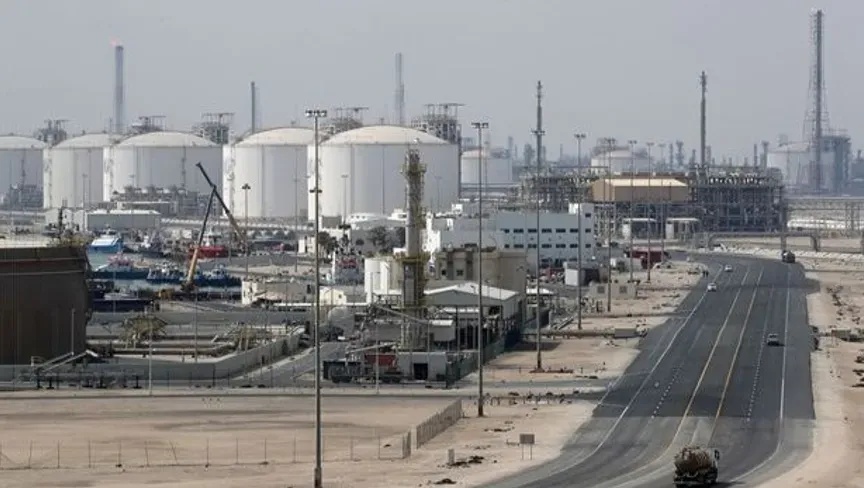 قطر تقلص إنفاقها الحكومي ومساعداتها الخارجية بفعل صراع إقليمي