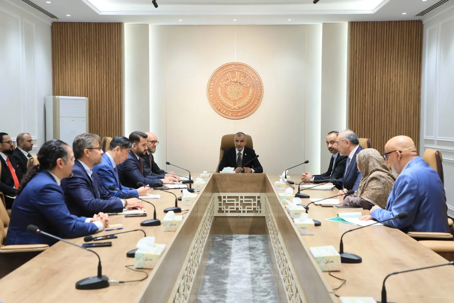 البنك الآسيوي يؤكد التزامه بدعم وتمويل مشاريع البنية التحتية ذات الأولوية في العراق
