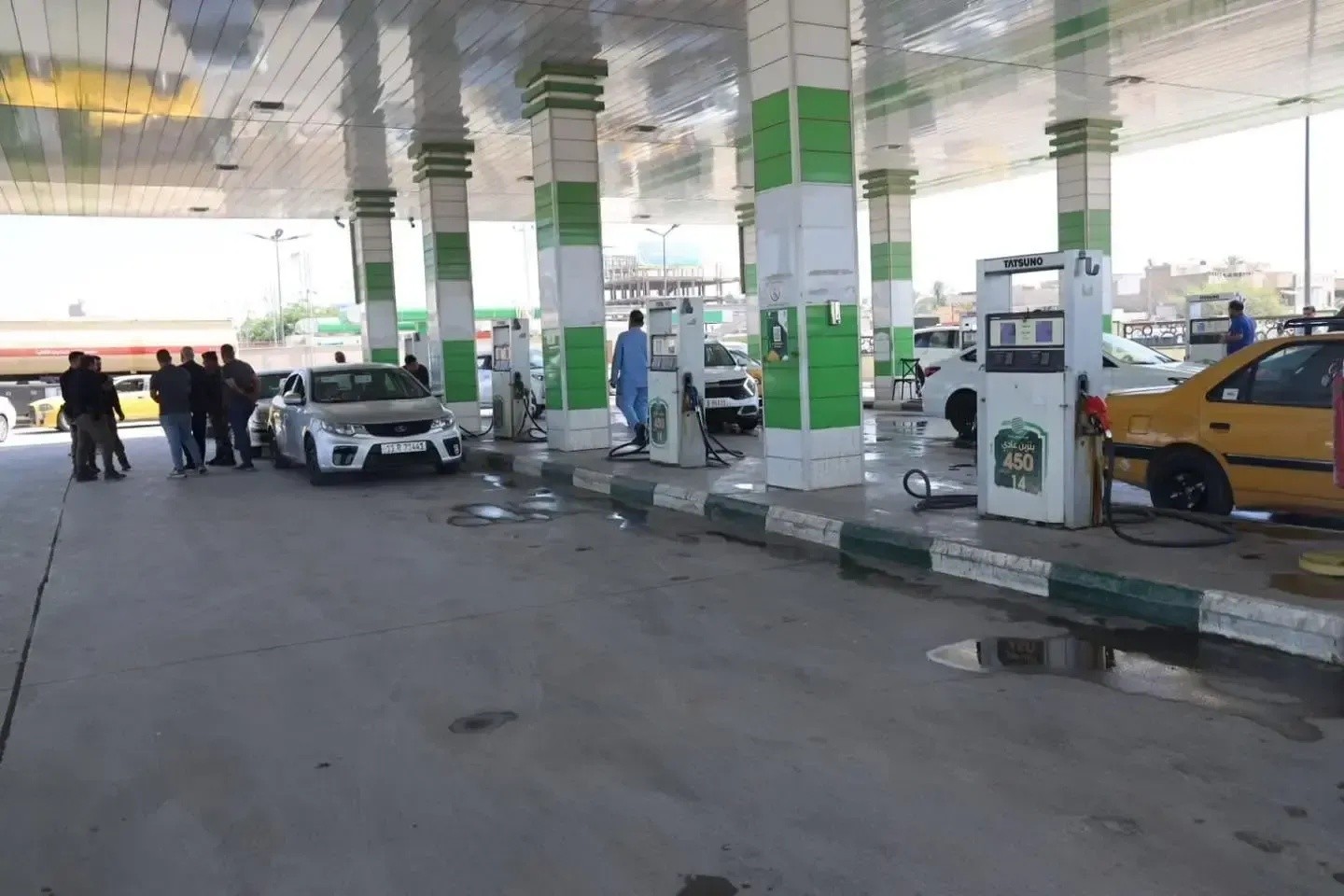 وزارة النفط تؤكد عجزاً في البنزين وتفصّل جهود تأمين الاحتياجات الصيفية
