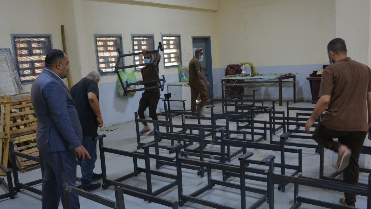 وزارة العدل: سجون 5 محافظات تنتج مستلزمات مدرسية لدعم التربية بجهود النزلاء