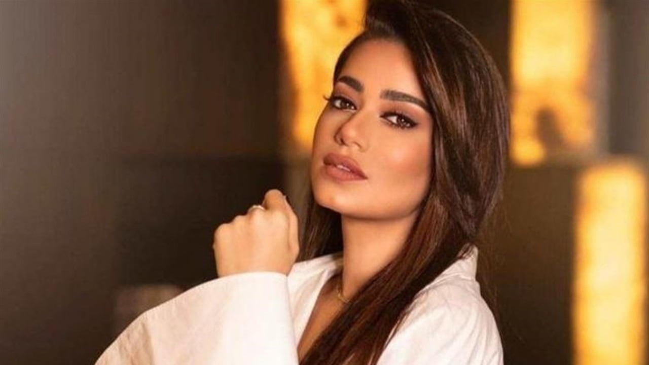 رحمة رياض تتوج بلقب أفضل فنانة عربية بمهرجان الفضائيات بالقاهرة