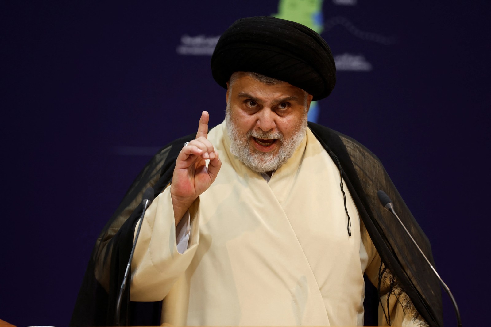 مقتدى الصدر يحث التجار على الأمانة ويطالب بإصلاح "شلع قلع"