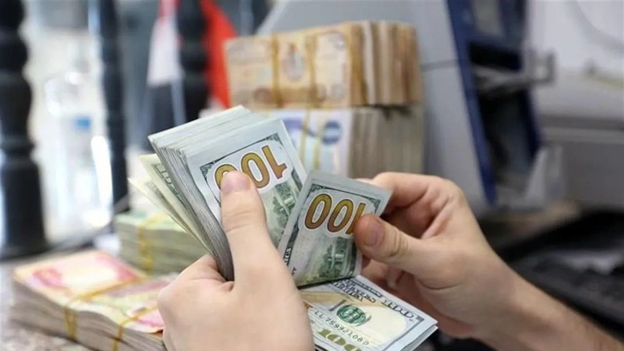 البنك المركزي يوضح أسباب ارتفاع سعر صرف الدولار ويطمئن بتوفر العملة الأجنبية