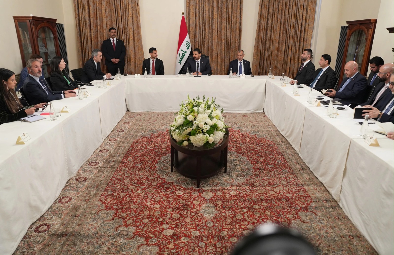 الزيدي يحث المؤسسات المالية الأمريكية على شراكة استثمارية لبناء اقتصاد العراق الجديد