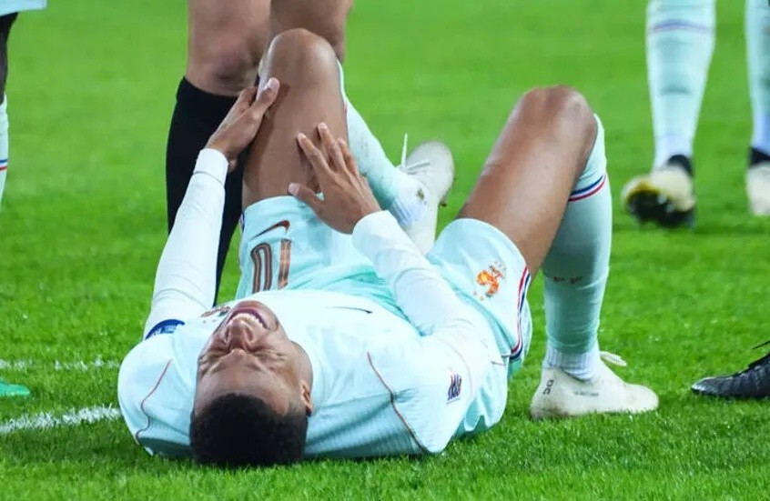 ريال مدريد يوضح تفاصيل إصابة مبابي ومدة غيابه