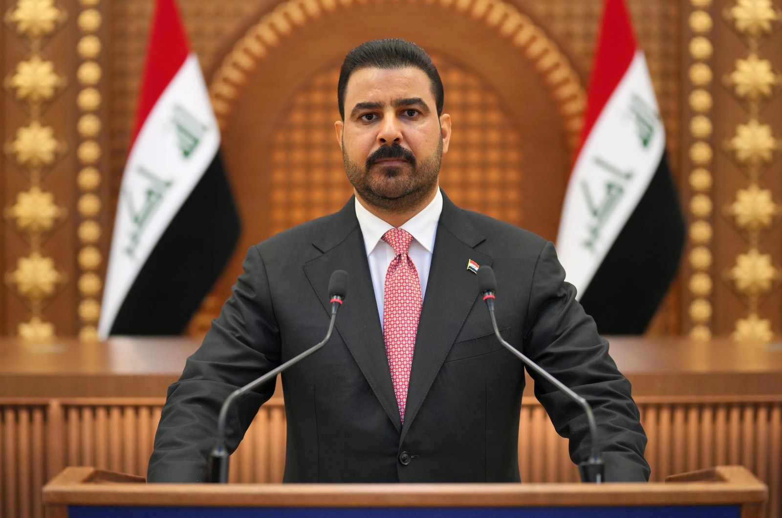 رئيس الوزراء علي الزيدي يعلن إطلاق خطة حصر السلاح بيد الدولة وتجريد الفصائل الأجنبية المسلحة من أسلحتها