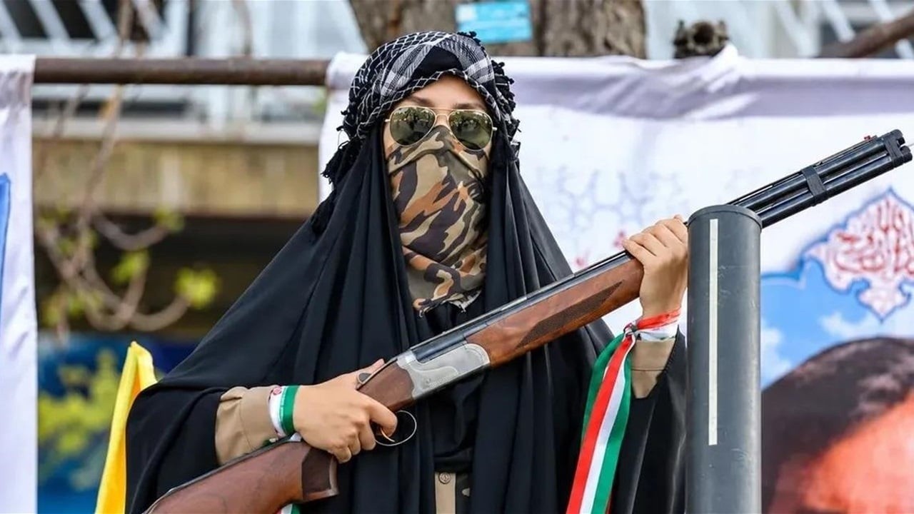 Iran forms first armed women battalion