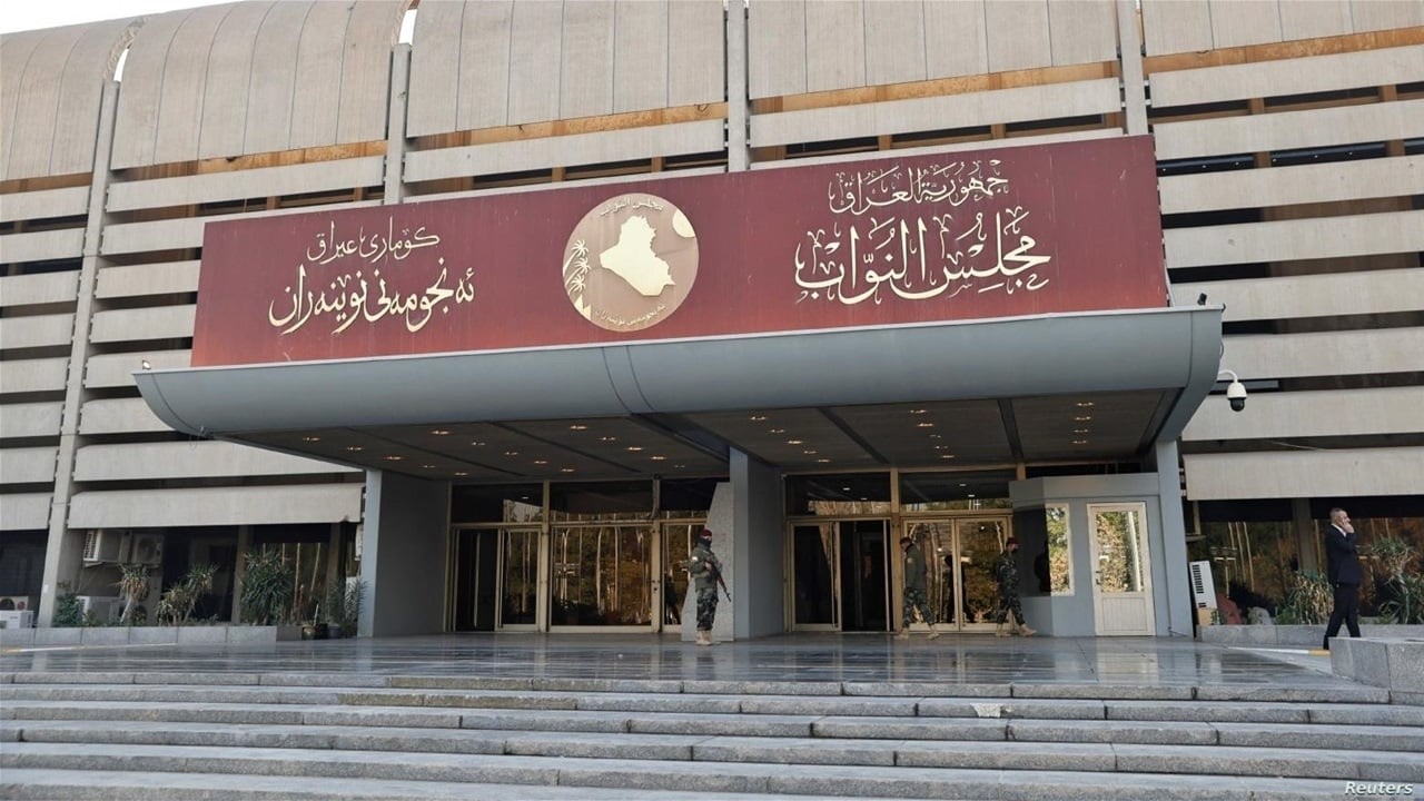 البرلمان يستضيف وزير المالية ومحافظ البنك المركزي لبحث تطورات سعر الصرف