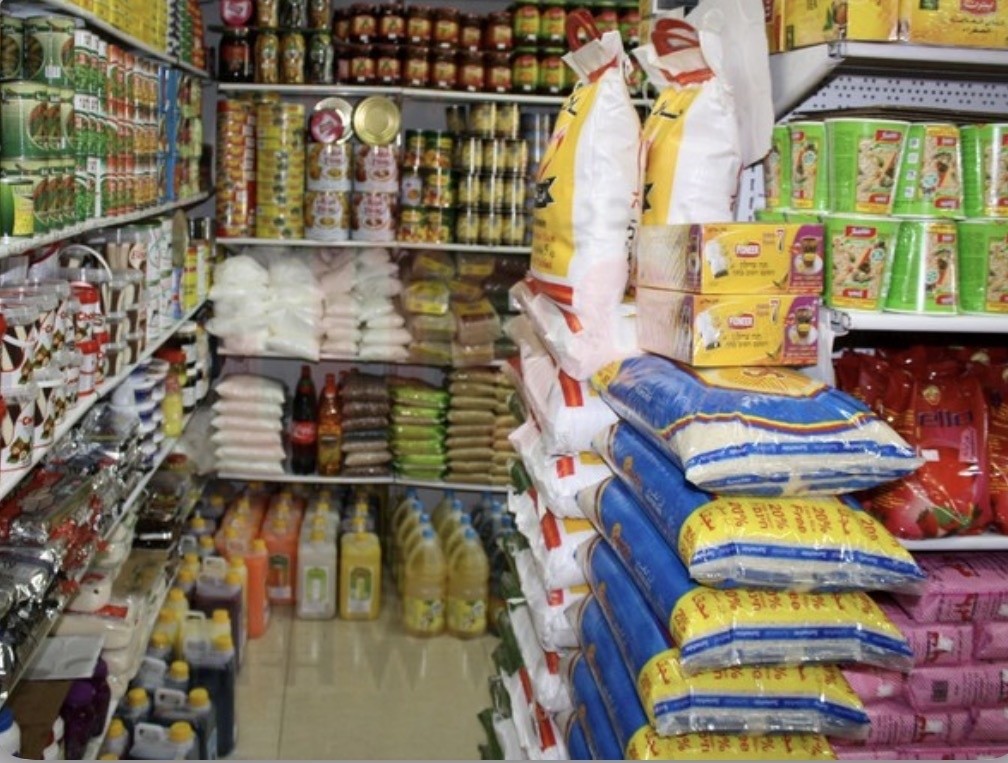 تحركات حكومية لمواجهة ارتفاع أسعار المواد الغذائية بزيادة السلات