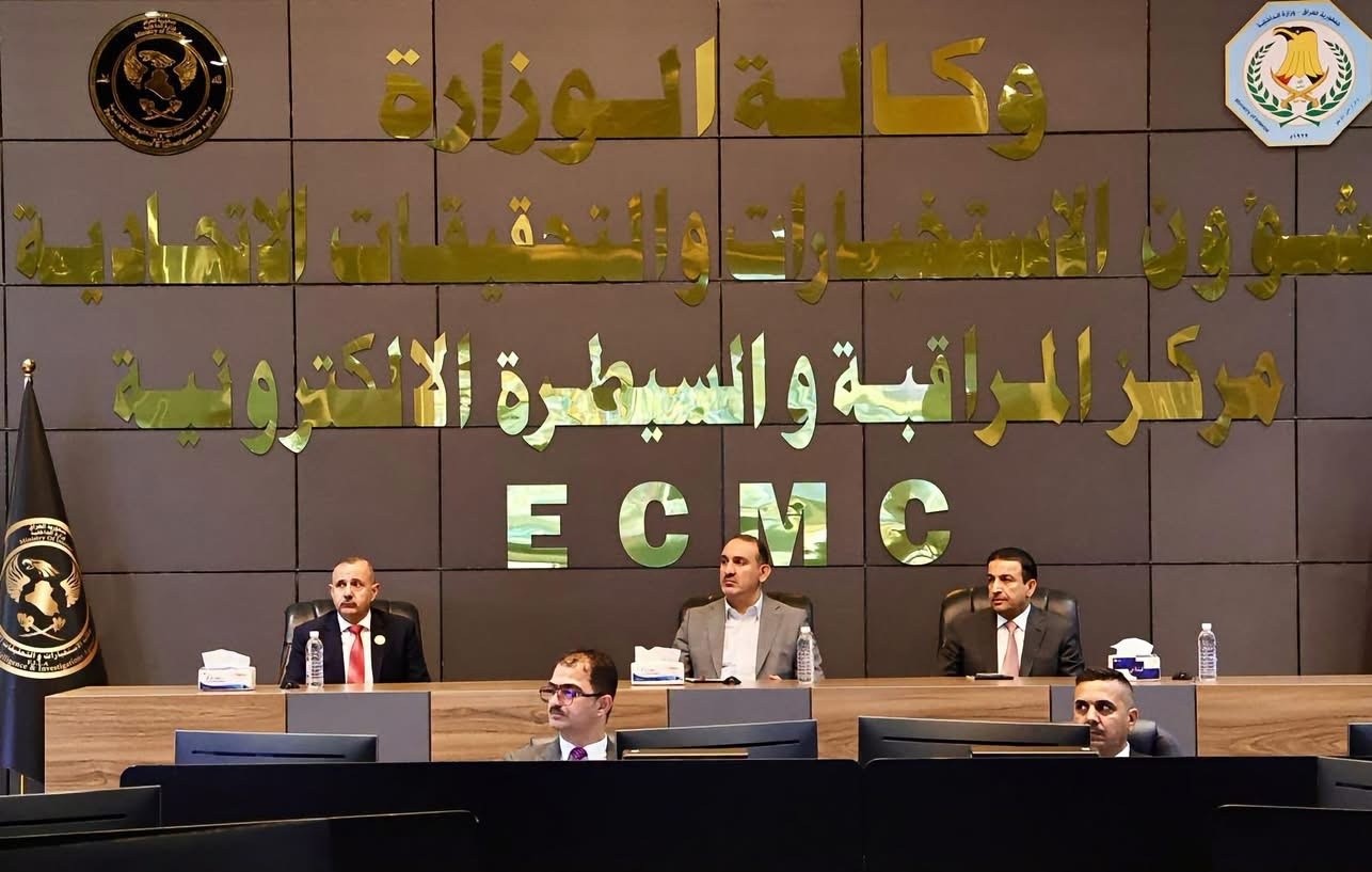 وزير الداخلية يشدد على تطوير التدريب الاستخباري الأمني