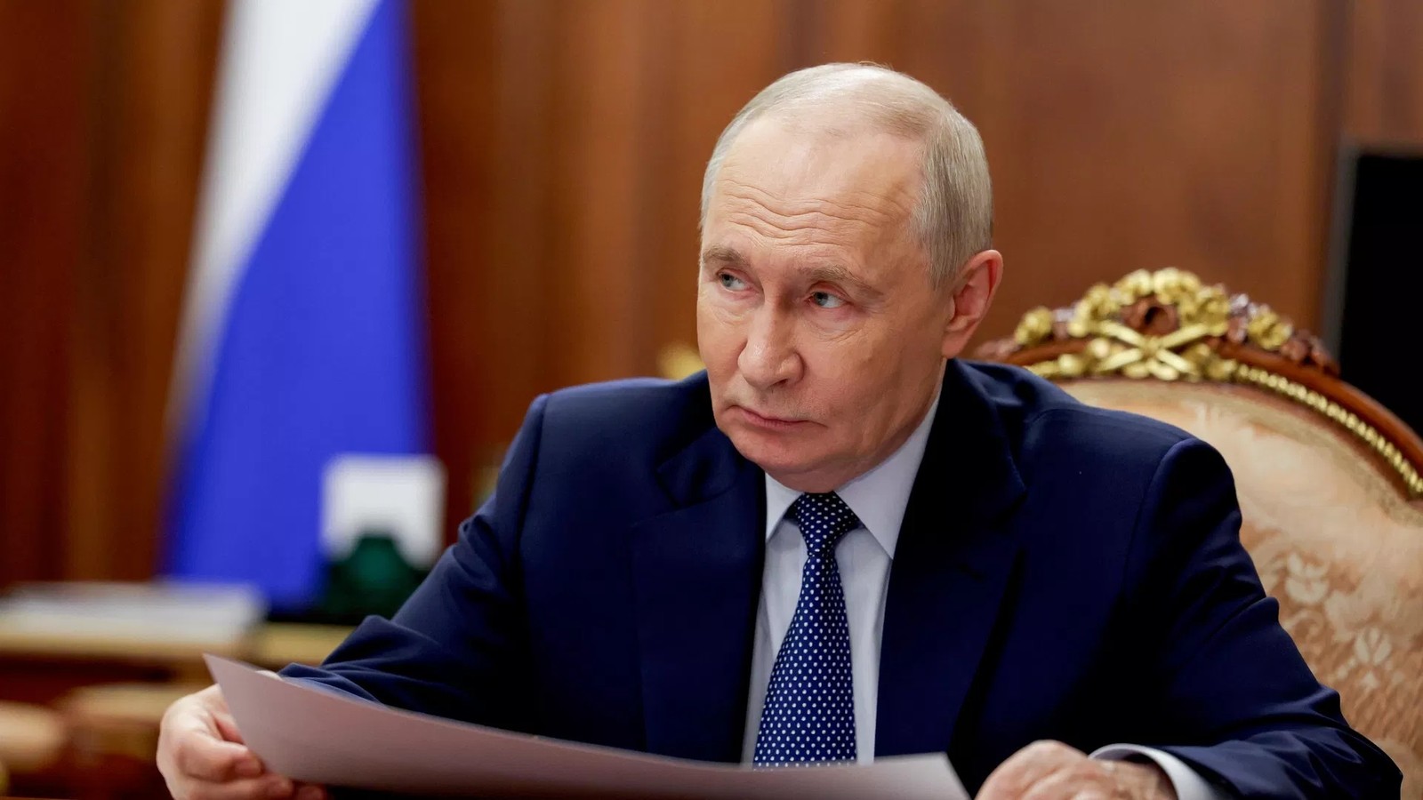 Putin Affirms Russia's Readiness to Support Resolution of Iranian Crisis in Meeting with US Envoy