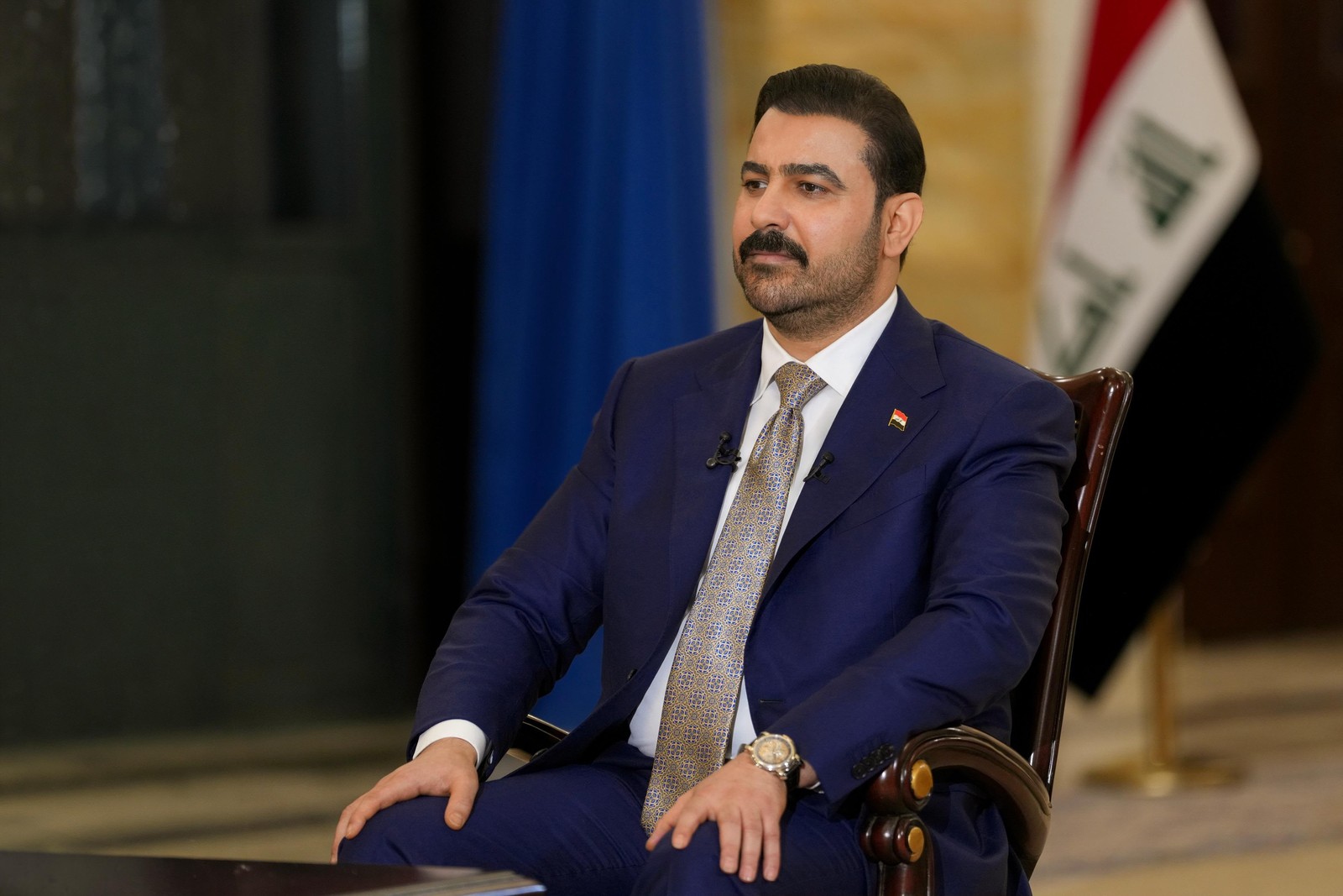 الزيدي يؤكد قرب إرسال مشروع الموازنة للبرلمان وتحسن اقتصادي متوقع العام المقبل